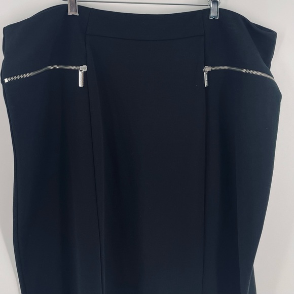 NWT Michael Michael Kors Black Ponte Knit  Silver Zipper Detailed Pencil Skirt - Picture 3 of 8